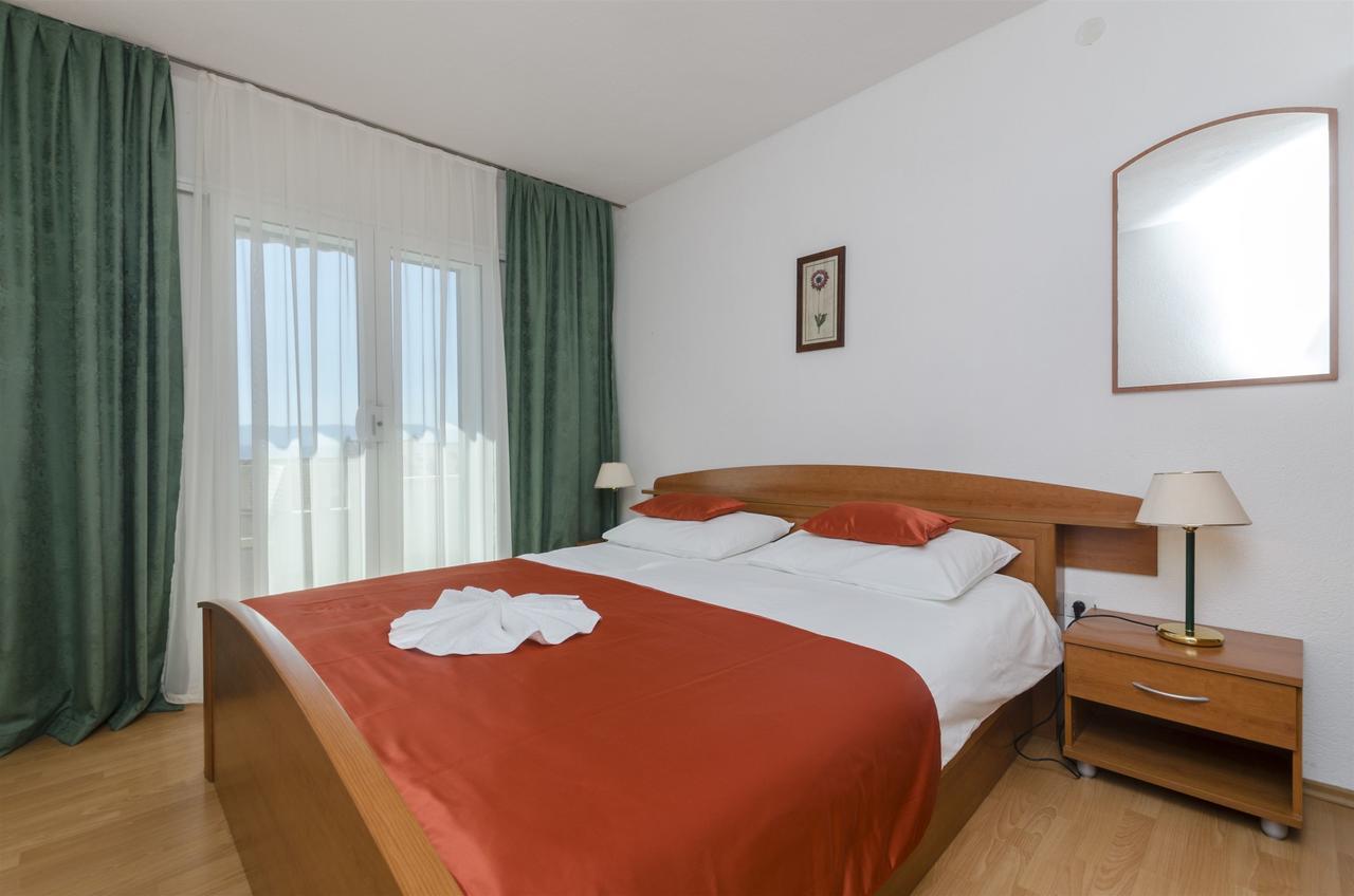Apartment Anic Bol Dış mekan fotoğraf